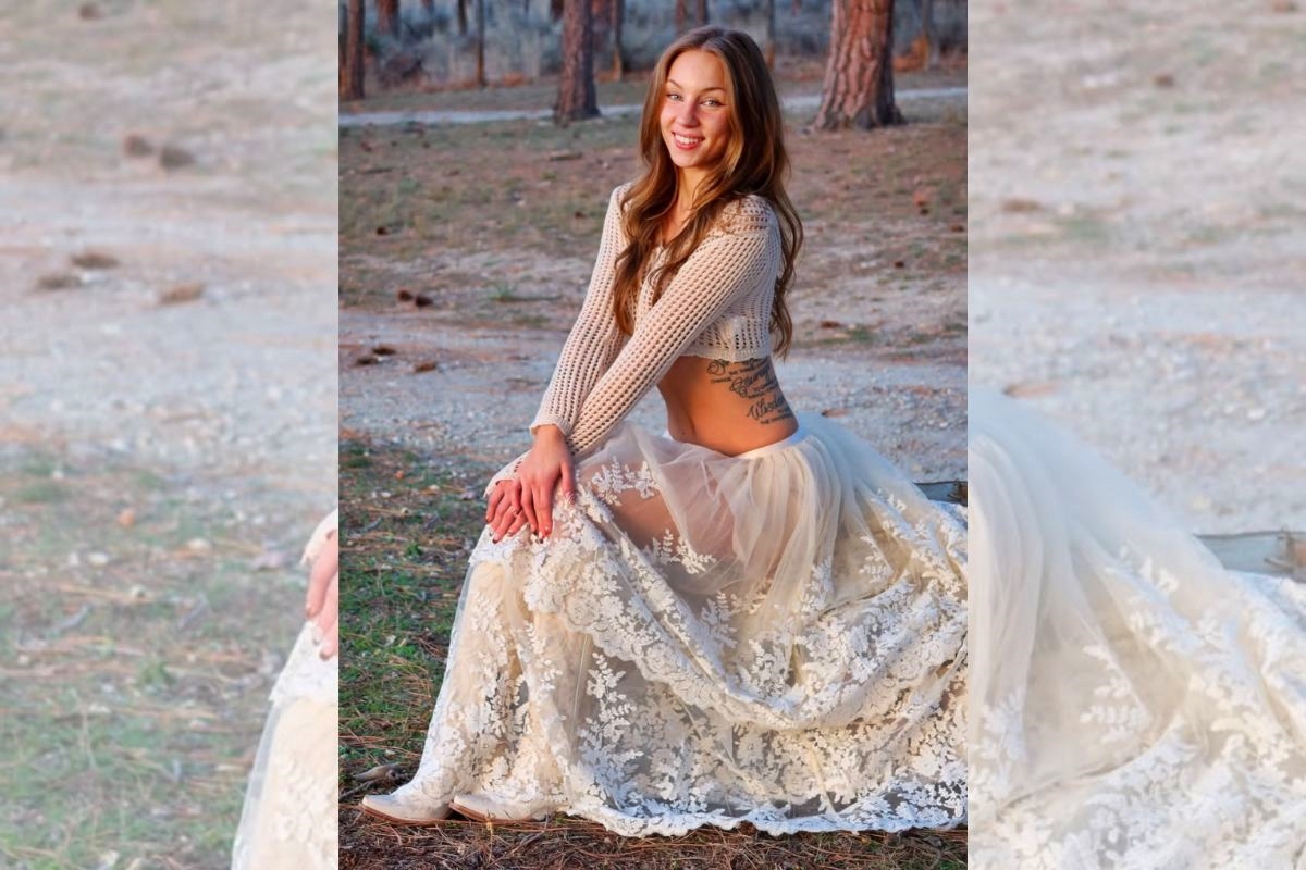 Modelo de conteúdo adulto é criticada após defender ideais conservadores