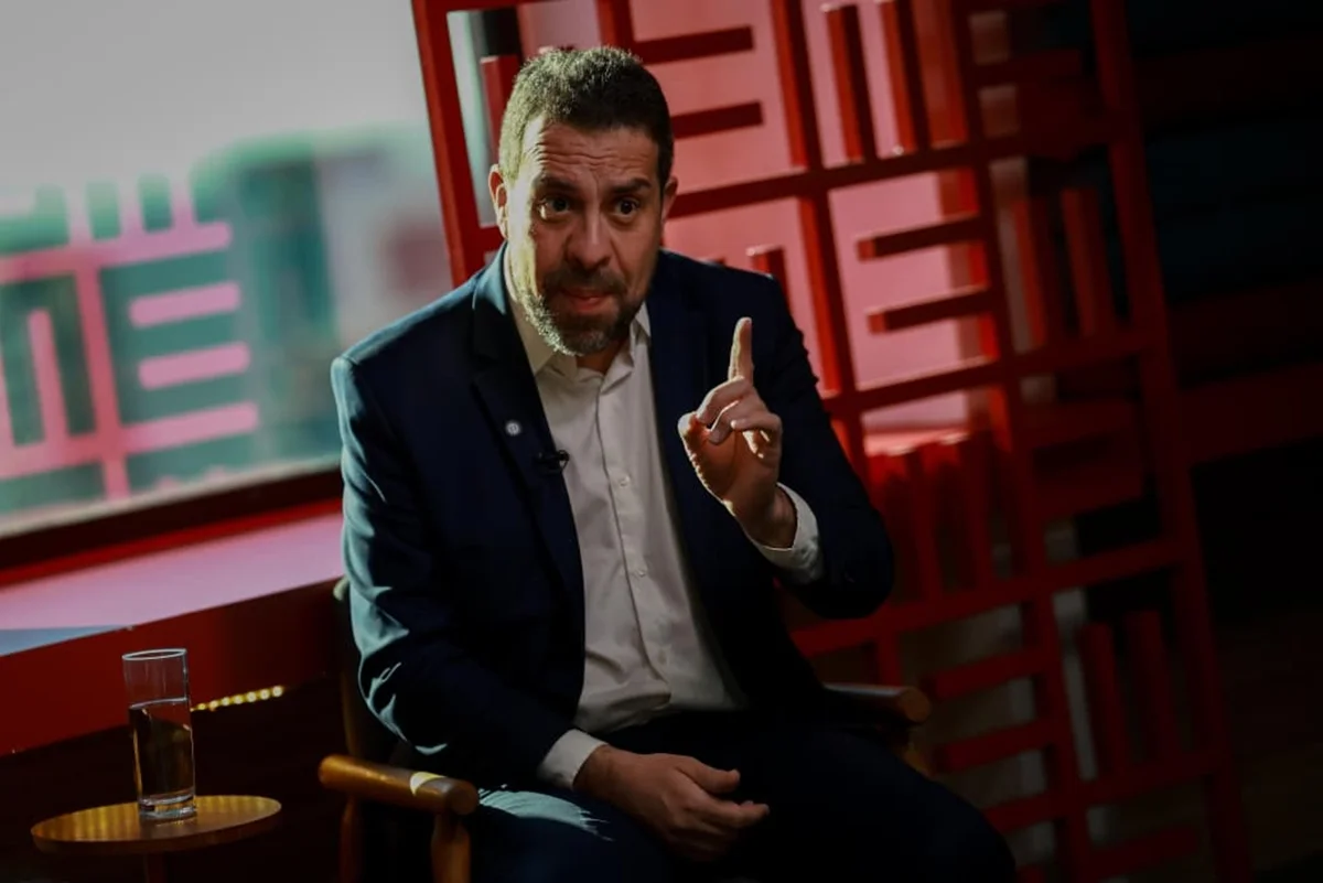 “Ninguém quer comer carne de burro por aqui”, diz Boulos após fala de Milei