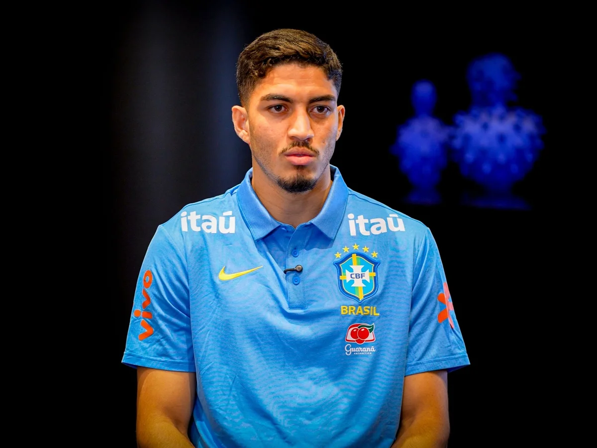 Zagueiro Jair revela que ficou "em choque" com convocação para a Seleção