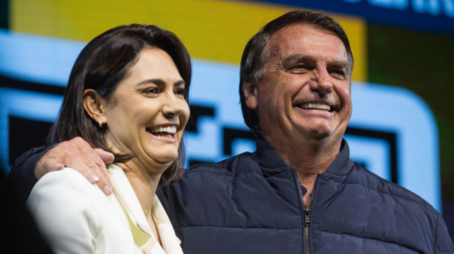 O ex-presidente do Brasil, Jair Bolsonaro, e sua esposa, Michelle Bolsonaro, durante a Confer&ecirc;ncia de A&ccedil;&atilde;o Pol&iacute;tica Conservadora (CPAC) em 6 de julho de 2024, em Cambori&uacute;, Brasil
