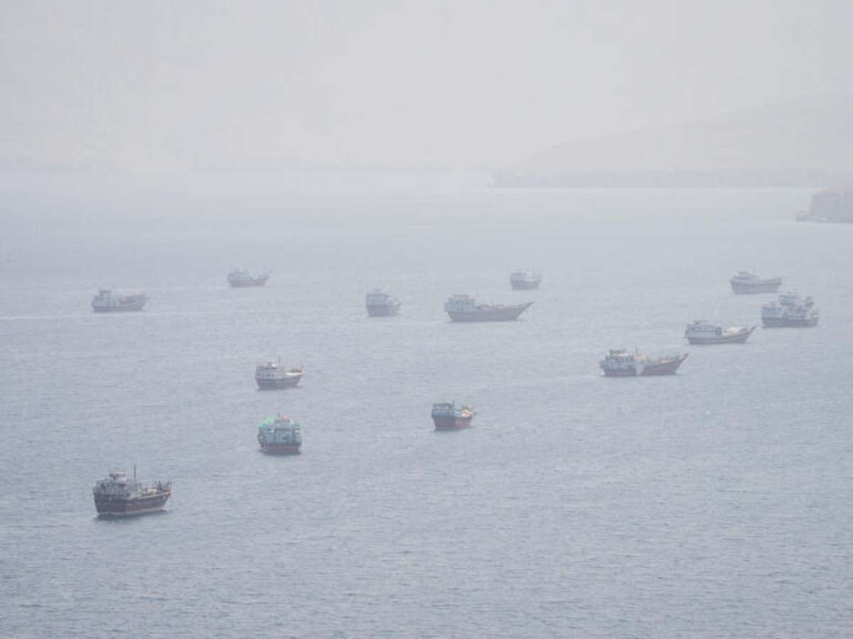 Estreito de Ormuz: ataque a navio cargueiro agrava tensão entre Irã e Estados Unidos