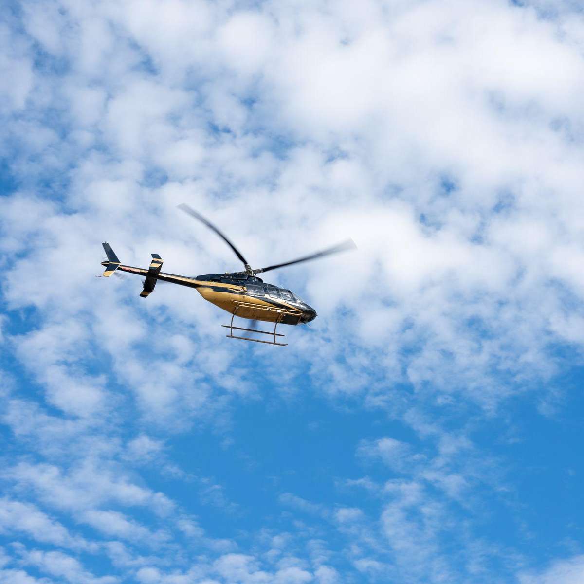 Como é feito o controle de voo dos helicópteros — e por que alguns 'somem do radar' mesmo sem acidentes