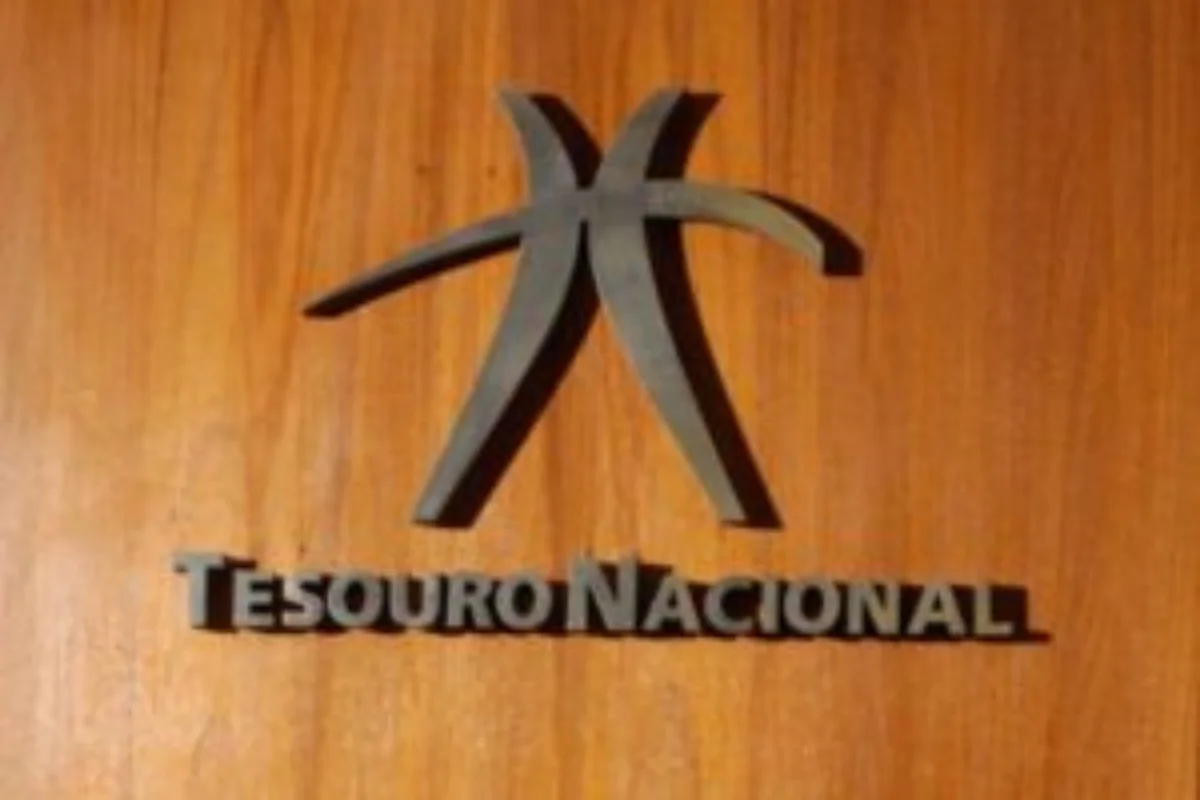 Imagem da matéria: Investimentos no Tesouro Nacional alcançaram R$ 15 bilhões em agosto