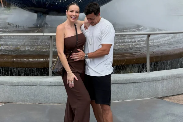 Renato Albani e Juju fazem enxoval da filha e item inusitado chama atenção