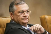 Gilmar diverge de Cármen e Fux em julgamento da Lei da Ficha Limpa
