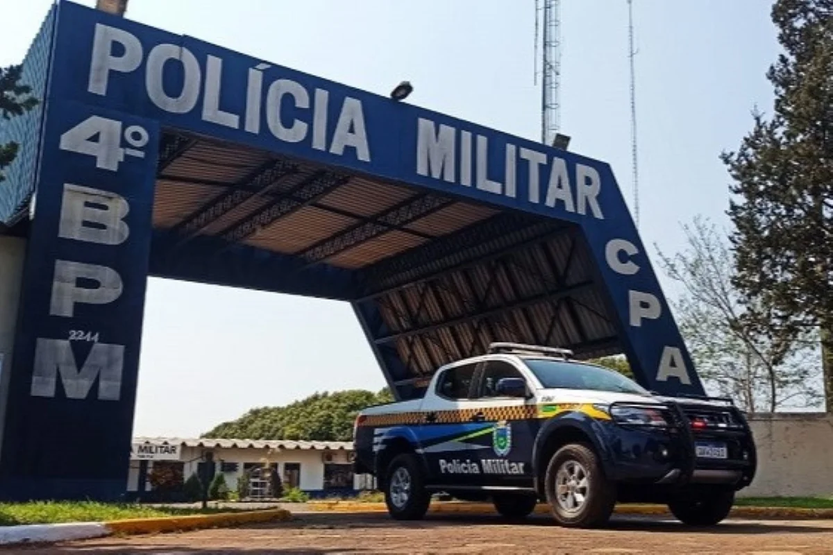Tenente da PM é preso após atirar contra policial aposentado em batalhão