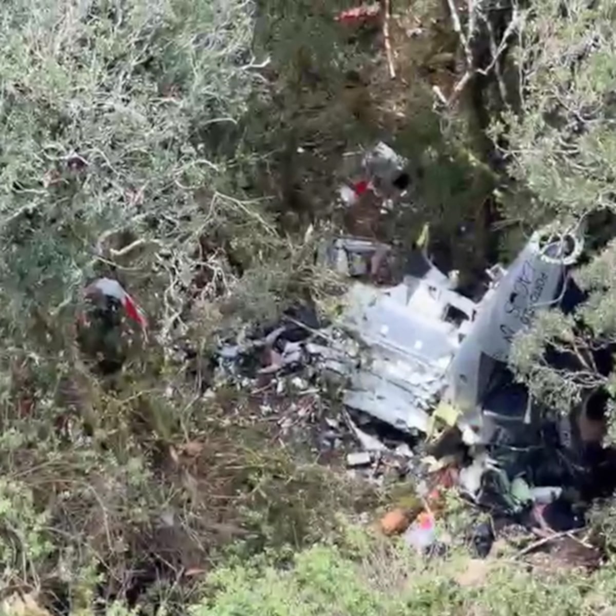 Caixa-preta de helicóptero que caiu e causou morte de cantor Rick e outras 4 pessoas é localizada