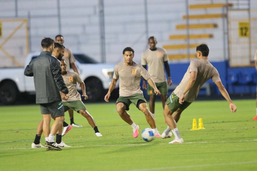 Honduras com visita especial e a triste foto de Edwin no último treino