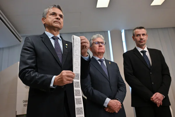 Eleições 2026: veja o balanço do 1º turno em Minas Gerais - destaque galeria