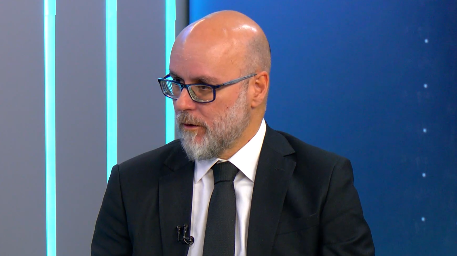 JR ENTREVISTA: presidente da Anvisa alerta para riscos de canetas clandestinas e pede denúncias