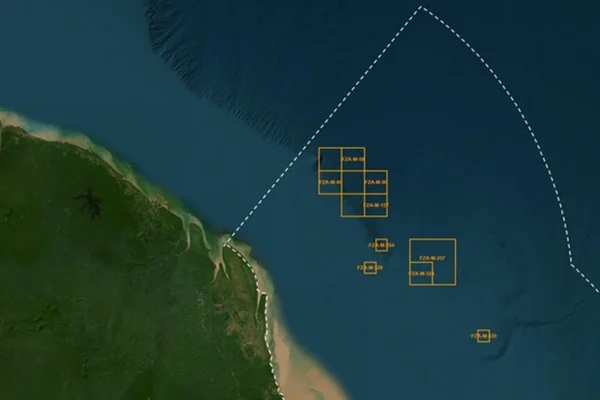 Petrobras faz nova descoberta de petróleo em águas profundas do Amapá