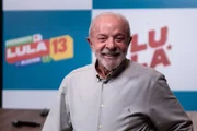 Lula busca lideranças do Centrão em busca de apoios pessoais para 2º turno