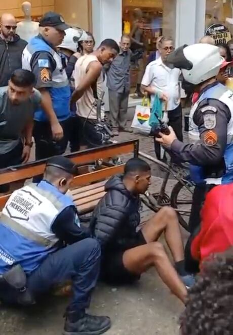 Quatro suspeitos são detidos após tentativa de roubo a militares colombianos no Rio