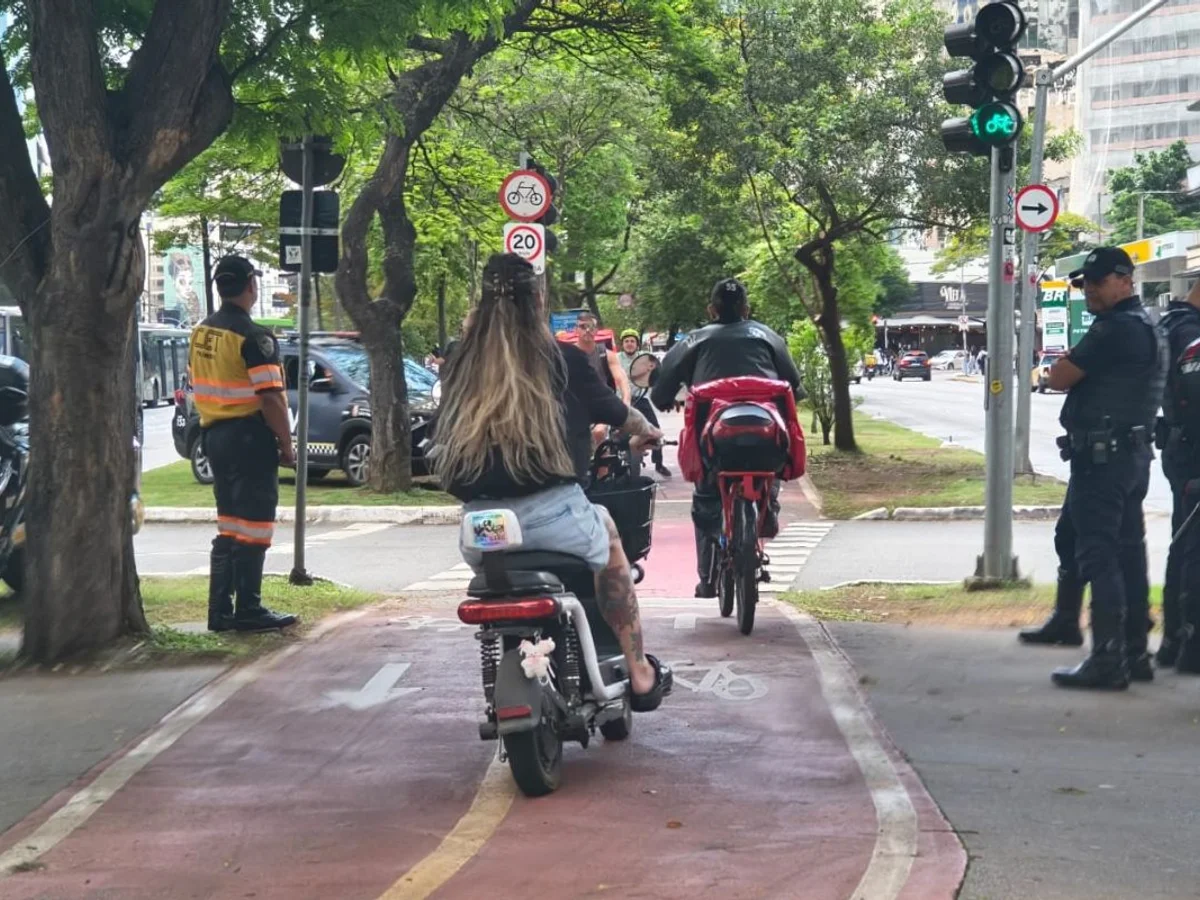 Faria Lima concentra abordagem a bike elétrica na 1ª semana de fiscalização