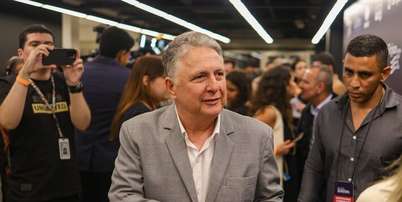Garotinho desistiu do recurso para manter sua candidatura; movimento pode determinar a vit&oacute;ria de Douglas Ruas no primeiro turno Foto: Pedro Kirilos/Estadao / Estad&atilde;o