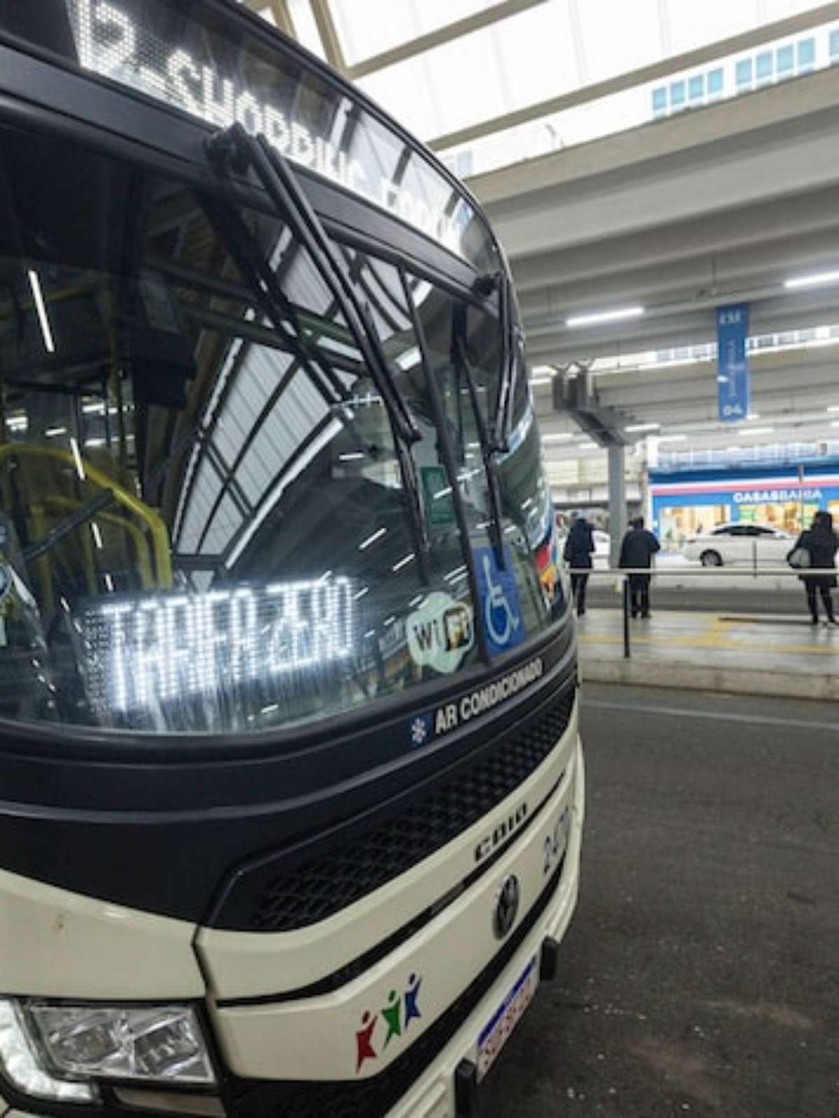 Tarifa zero de ônibus proposta por Lula aos fins de semana tem custo de R$ 20 bi, estima associação