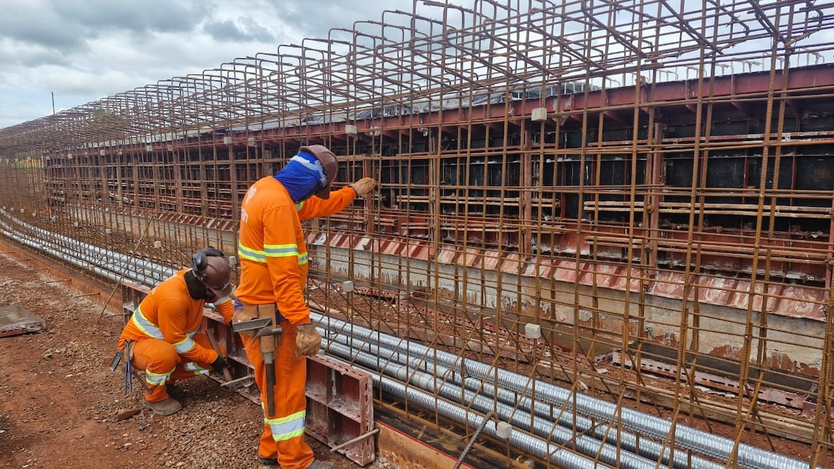 ArcelorMittal e Arteris fazem parceria para uso de ‘aço verde’ em duplicação de rodovia em SP