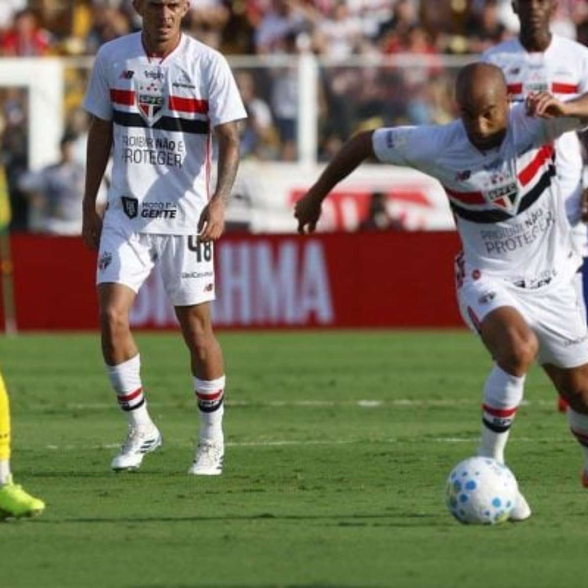 São Paulo arranca empate fora de casa com o Mirassol