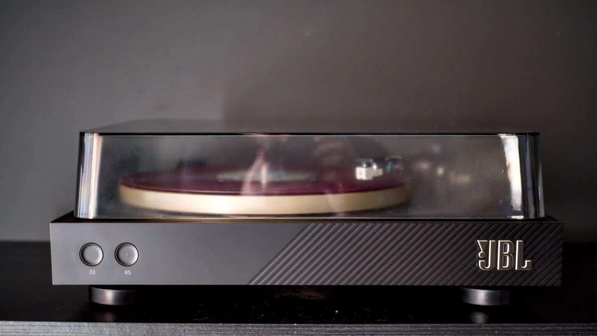 Toca discos de vinil - JBL Spinner x Victrola de Maleta