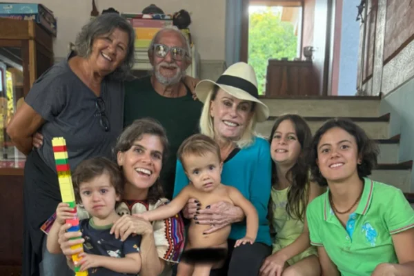 "Vida dela, escolhas dela", afirma Ana Maria Braga sobre separação da filha