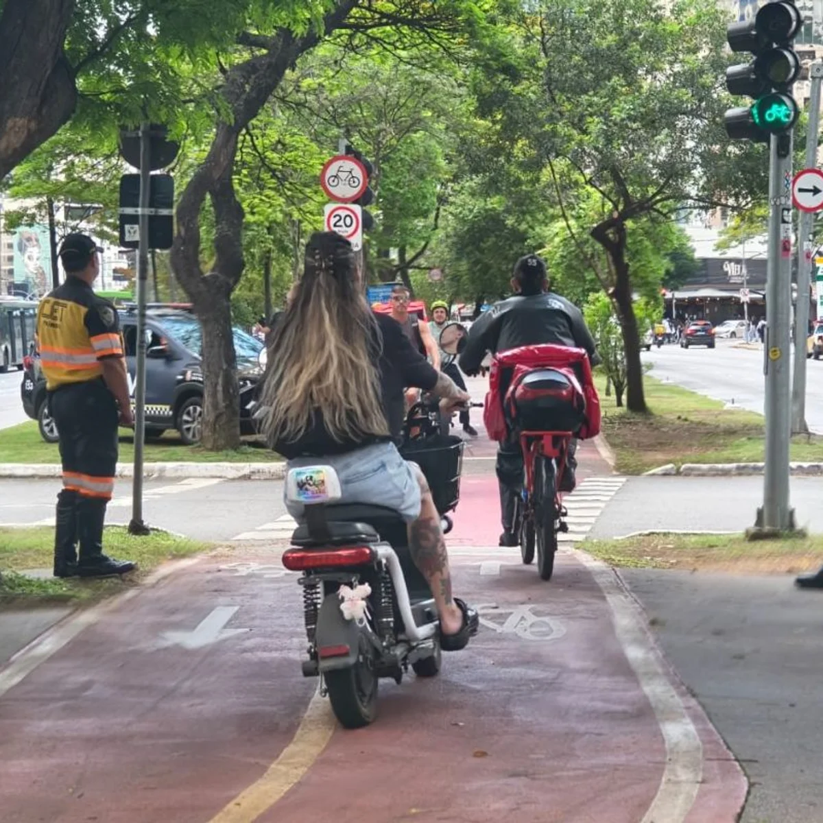 Faria Lima concentra abordagem a bike elétrica na 1ª semana de fiscalização