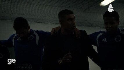 Veja o que Paulinho disse no vestiário do Cruzeiro contra o Grêmio