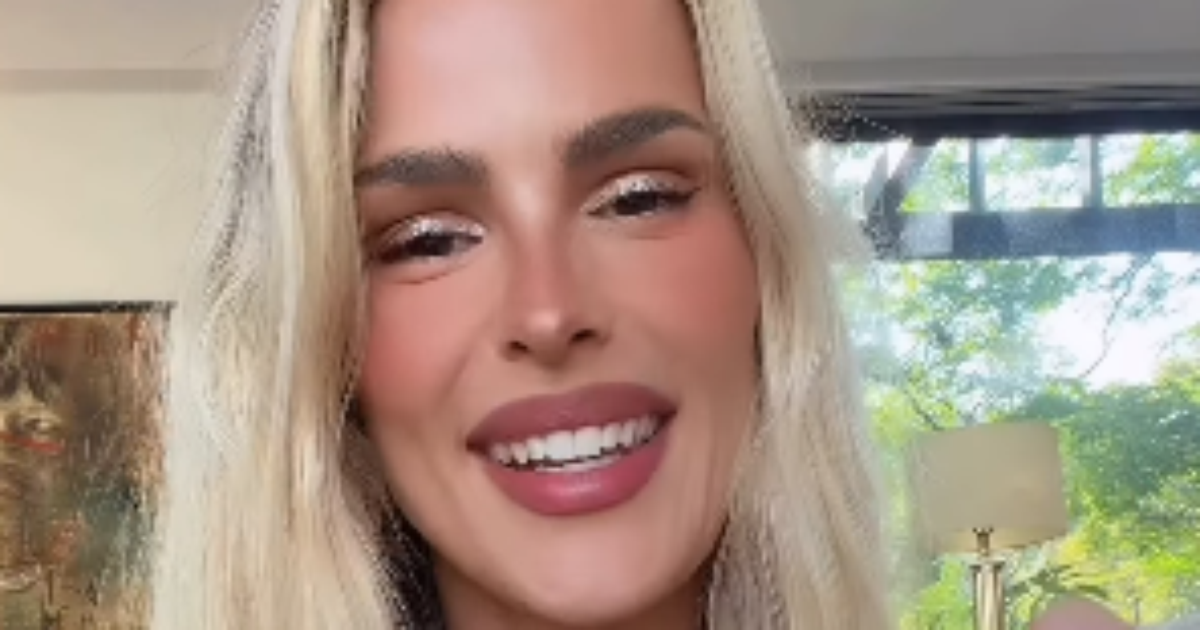 Yasmin Brunet volta ao Instagram após aparecer no caso Vorcaro e detalhe chama a atenção