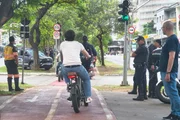 Ciclistas na Ciclovia da Faria Lima