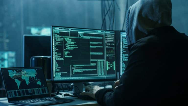 Conheça o XWorm, o malware que espiona áudio e localiza vítimas