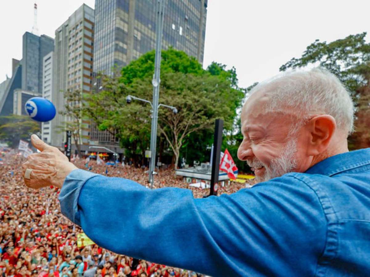Lula: 'Vamos votar fim da escala 6x1 na quarta-feira, já está conversado'