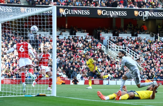 Bruno Guimarães completa o retorno do Arsenal e encerra a série invicta do Leeds