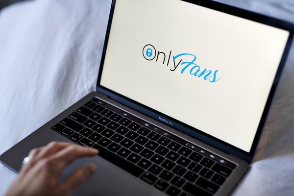 Brasileiros gastam R$ 1,5 milhão por dia no OnlyFans; veja os números