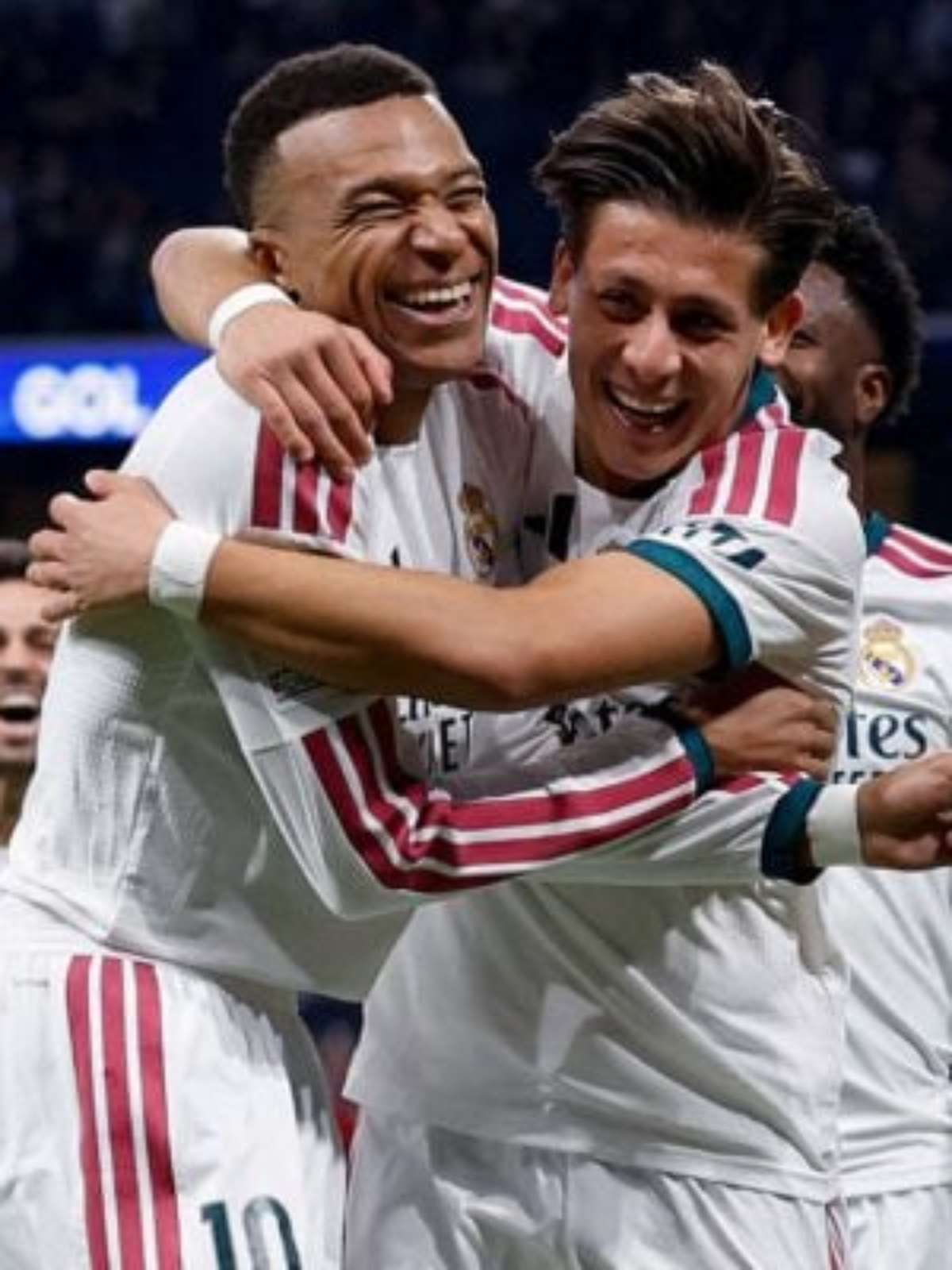 Com gol "roubado", Real Madrid goleia Leipzig e segue 100% na UCL