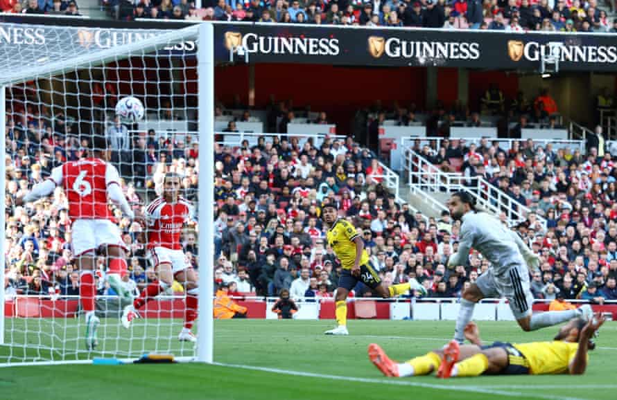 Bruno Guimarães completa o retorno do Arsenal e encerra a série invicta do Leeds
