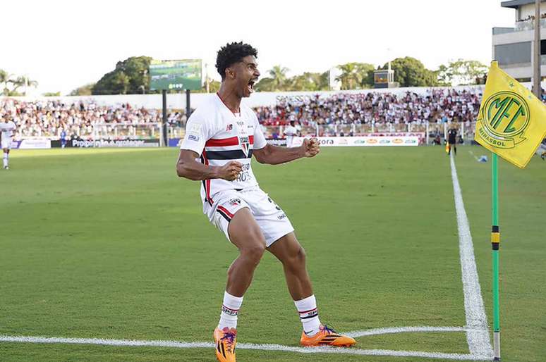 São Paulo arranca empate fora de casa com o Mirassol