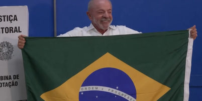 Lula (PT) vota em S&atilde;o Bernardo do Campo (SP) &agrave;s 10h Foto: Reprodu&ccedil;&atilde;o/GloboNews