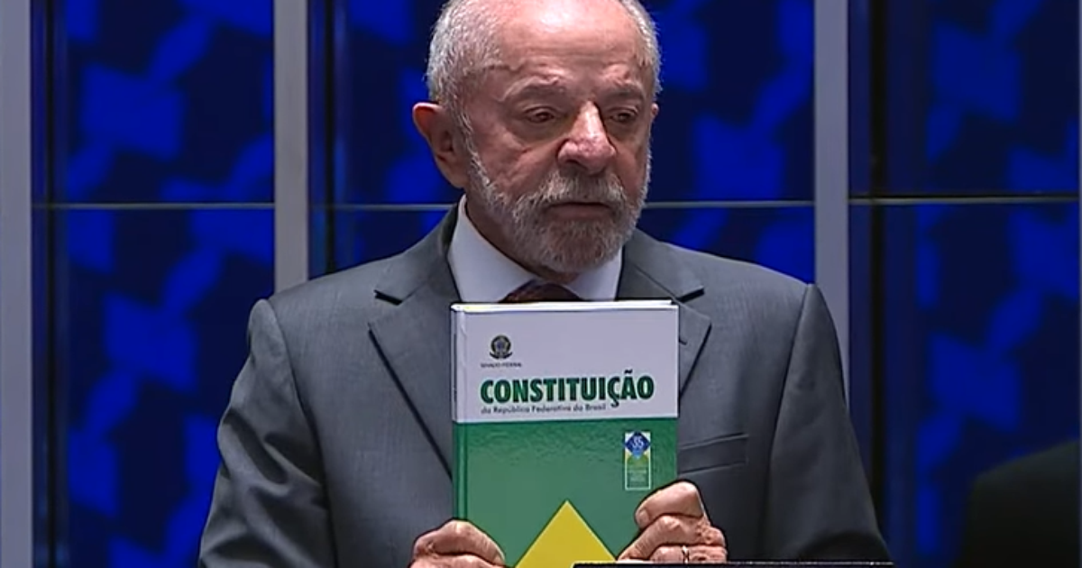 Lula usa tom eleitoral na promulgação do fim da escala 6x1 e diz que é 'mentira' que ela gerará crise